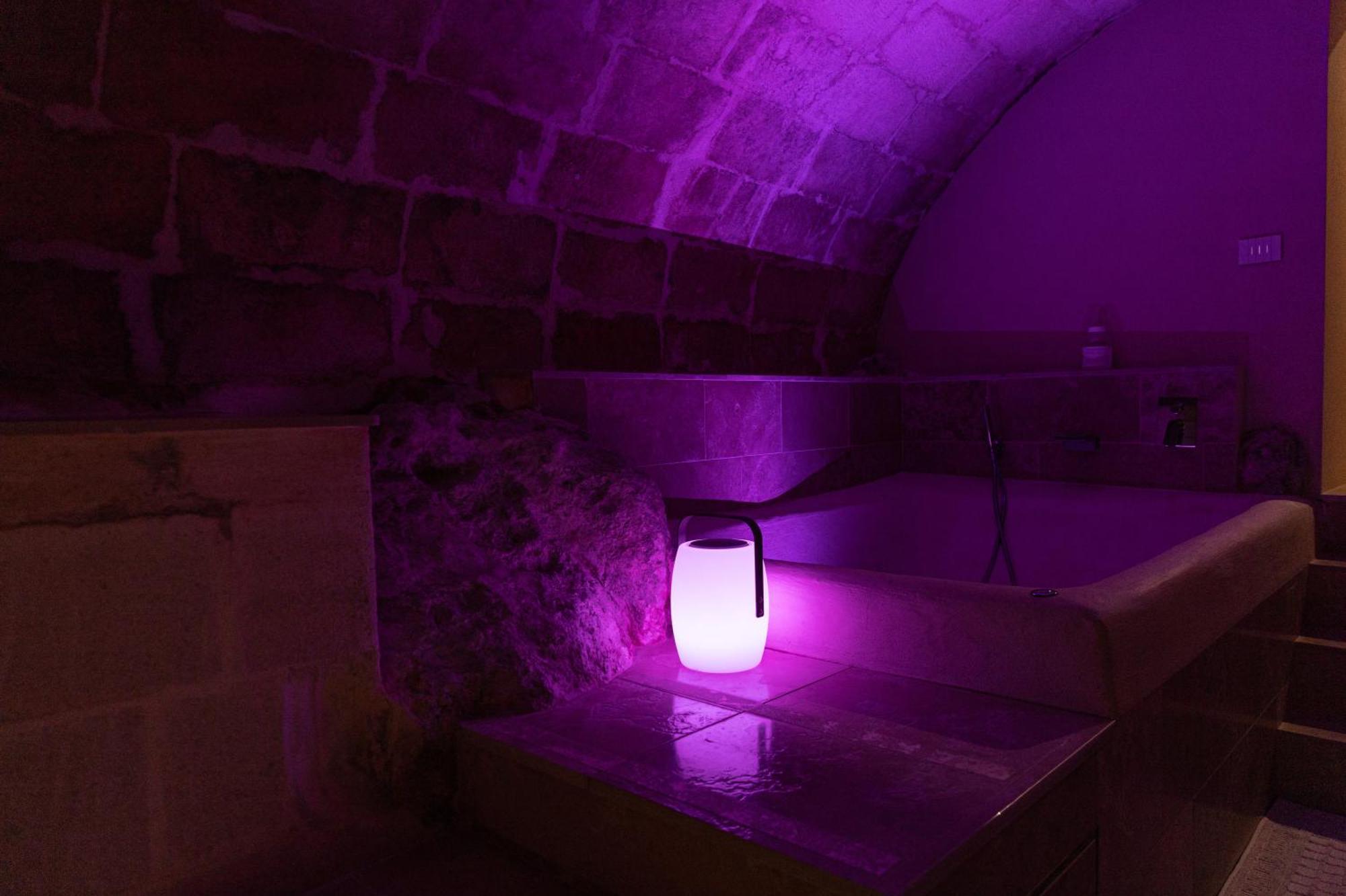Fiorentini 22 - Luxury Con