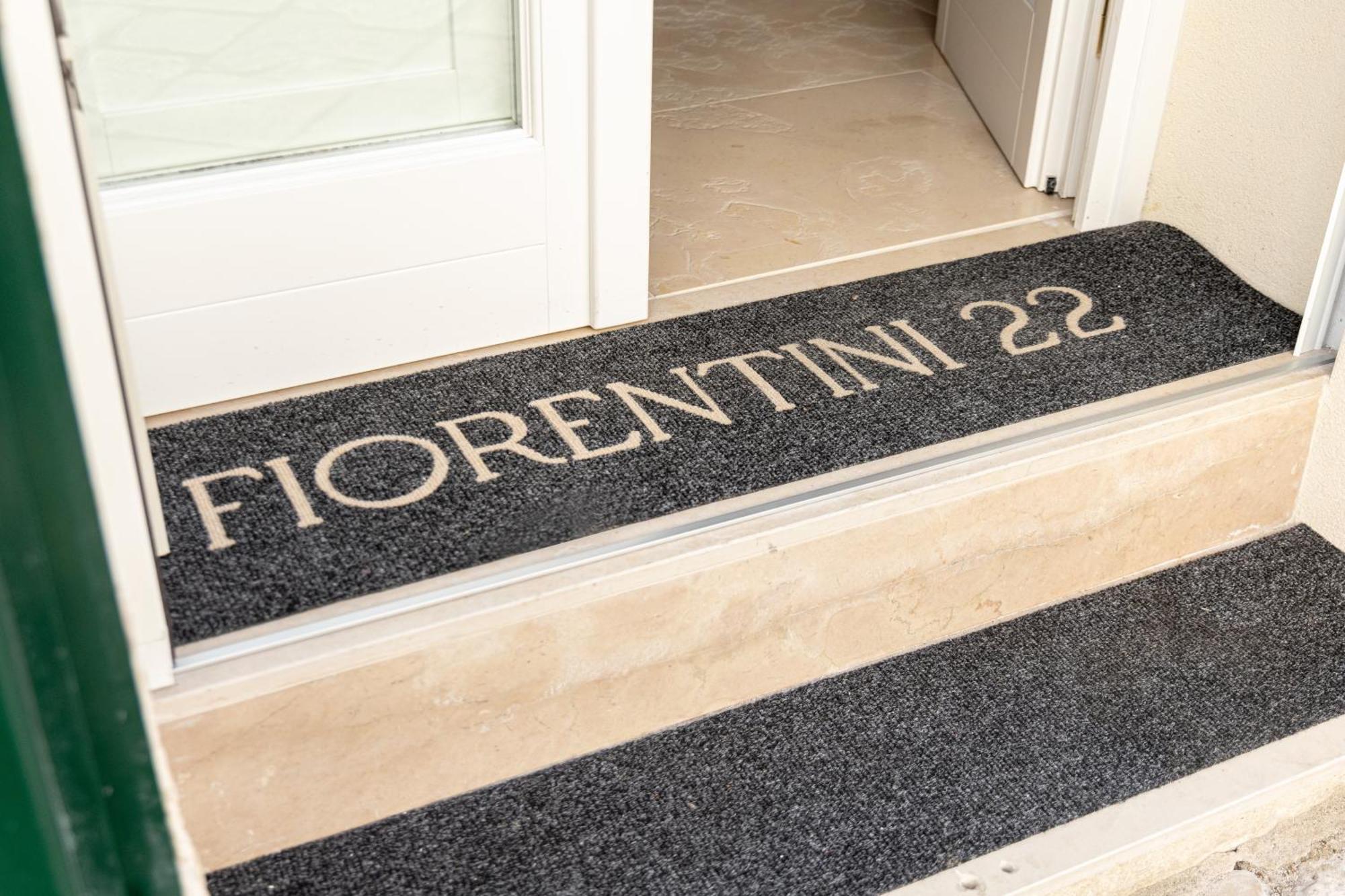 Apartment Fiorentini 22 - Luxury Con